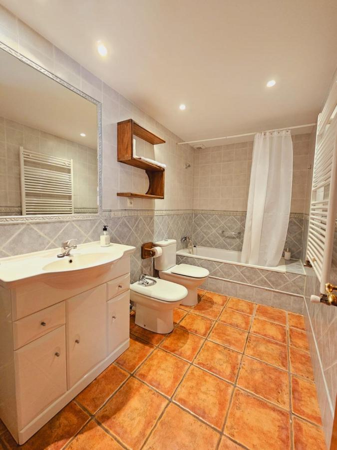 Lagar De Palacio Santa Cilia de Jaca Kamer foto