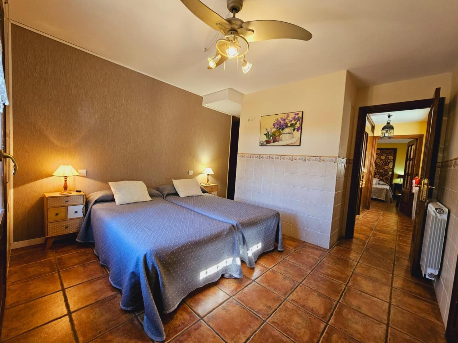Lagar De Palacio Santa Cilia de Jaca Kamer foto