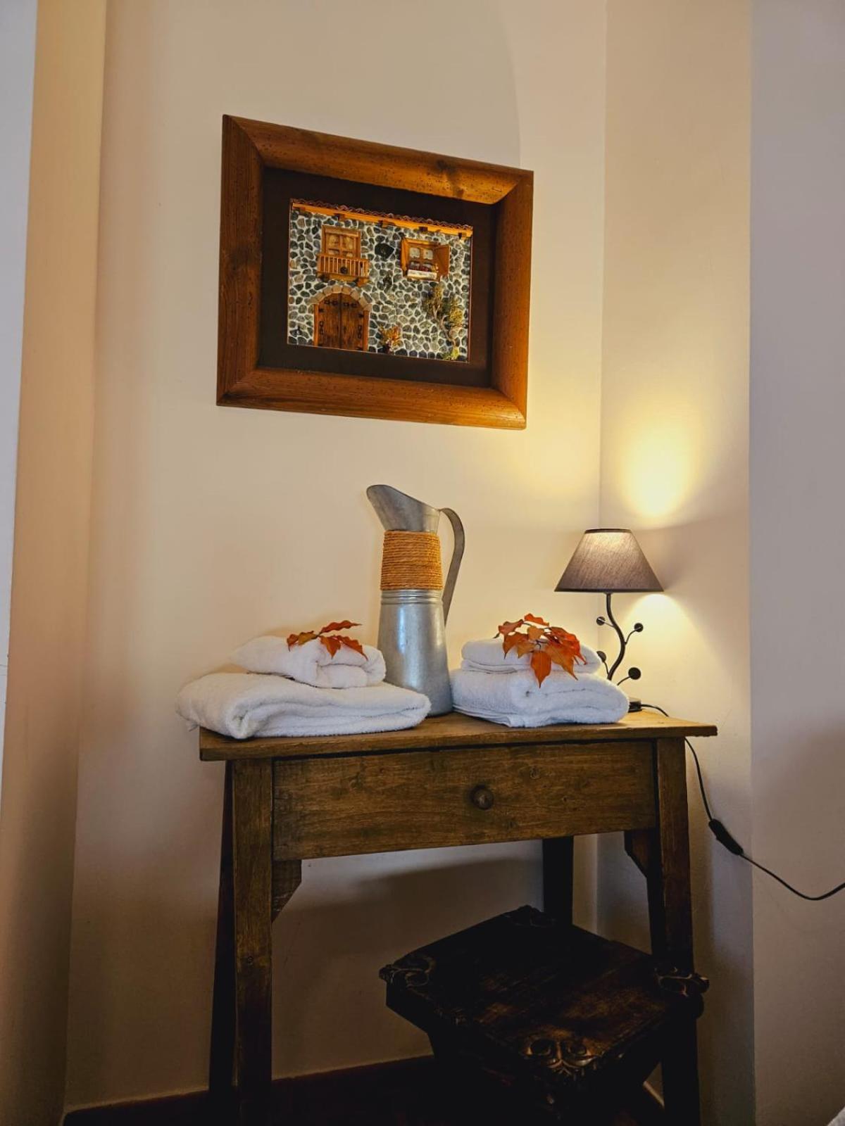 Lagar De Palacio Santa Cilia de Jaca Kamer foto